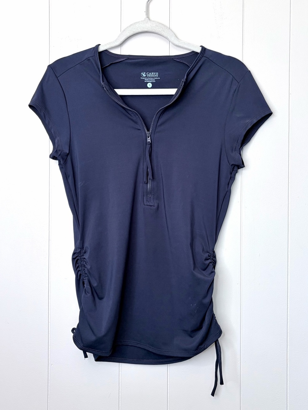 Carve Designs Navy Blue Short Sleeve Zip Front Top Rash Guard Surf Swim Small